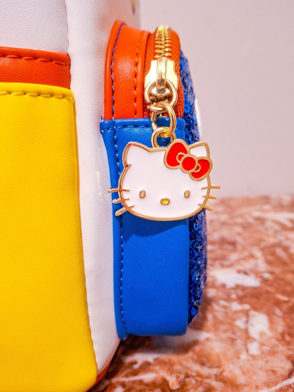 Loungefly Hello Kitty NWT - Picture 5 of 5